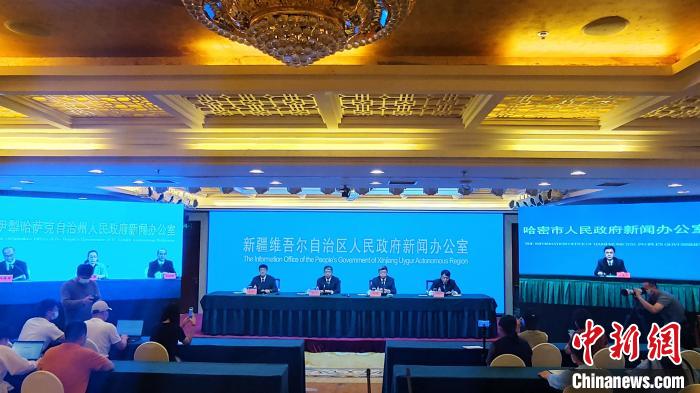 新疆伊犁州：分區(qū)、分田、分時(shí)開展農(nóng)業(yè)生產(chǎn)作業(yè)