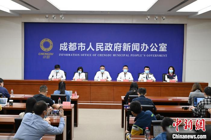 （抗擊新冠肺炎）成都1.48萬家企業(yè)閉環(huán)管理、連續(xù)生產(chǎn)工業(yè)企業(yè)復(fù)工率達(dá)到65%