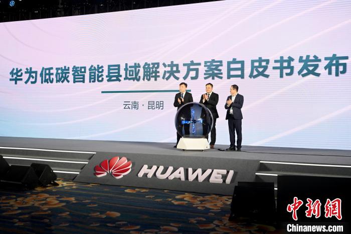 圖為活動(dòng)現(xiàn)場?！±罴螊?攝