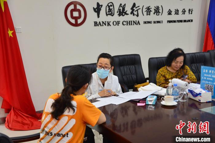 活動現(xiàn)場?！∮嘞娆B 攝