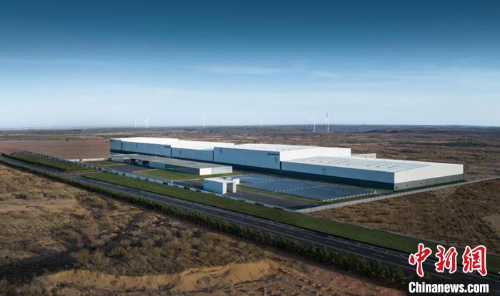 圖為鄂爾多斯零碳產(chǎn)業(yè)園(資料圖)?！堅﹫D