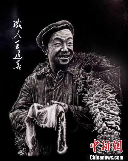 “90后”在酒泉：鍥而不舍，鐵筆生花，他只拿作品說(shuō)話