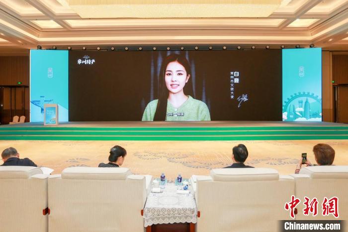 常州籍演員白鹿擔綱常州文旅大使，為家鄉(xiāng)傾情打CALL?！√凭?攝