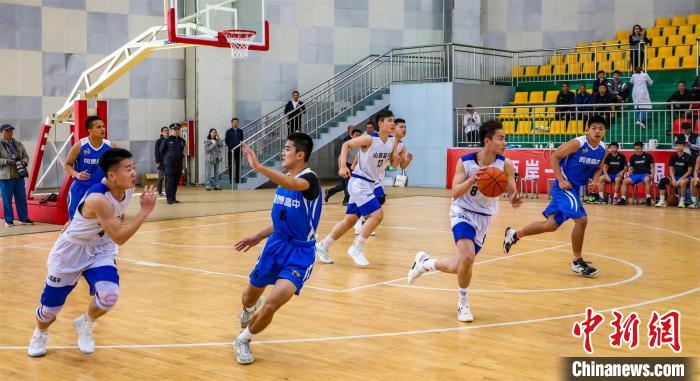 比賽現(xiàn)場?！≈鬓k方供圖