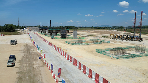 哥打巴魯車站施工現場。中國交通建設有限公司供圖