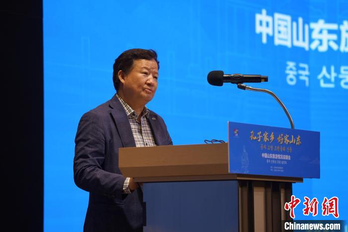 韓國一般旅游業(yè)協(xié)會副會長白承弻致辭?！⑿?攝