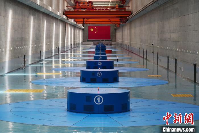 三峽左岸電廠?！￡愋?攝