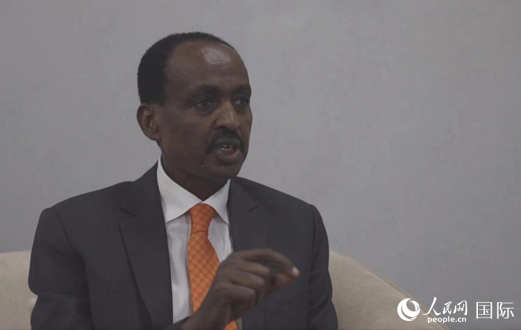 特肖梅·托加接受人民網(wǎng)專訪。人民網(wǎng)記者 劉寧攝