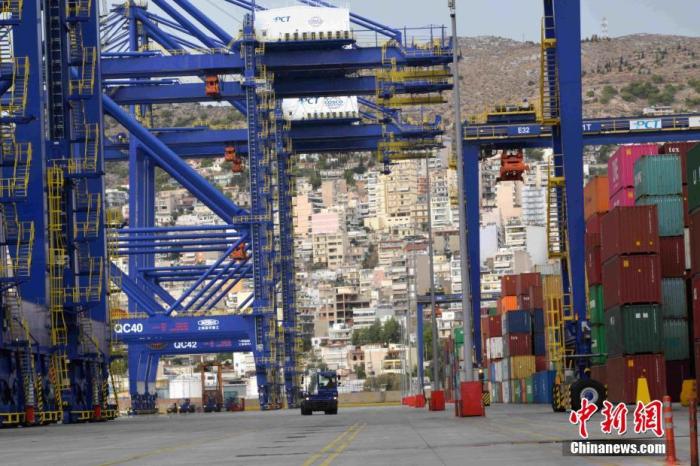 比雷埃夫斯港項(xiàng)目作為中國希臘共建“一帶一路”合作的旗艦項(xiàng)目，受到社會(huì)各界廣泛關(guān)注。 <a target='_blank' href='/'><p  align=