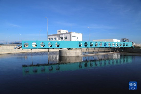 這是11月28日在突尼斯蘇塞市拍攝的中企承接建造的哈姆敦污水處理站一角。新華社記者 黃靈 攝