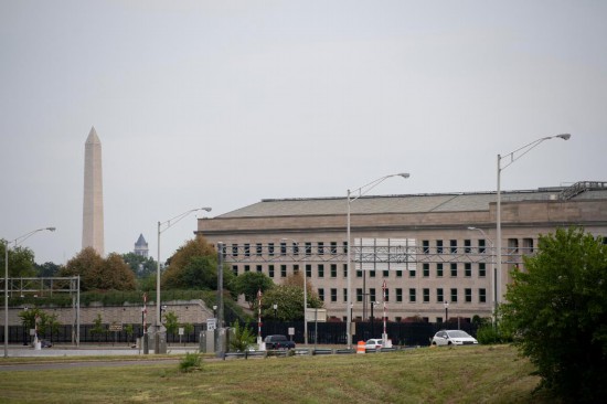 這是2021年8月3日在美國(guó)弗吉尼亞州阿靈頓拍攝的五角大樓。新華社記者劉杰攝