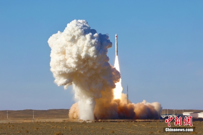 圖為發(fā)射現(xiàn)場。 王海霞 攝