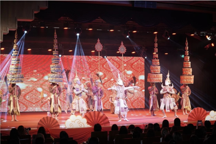 圖為2024“歡樂(lè)春節(jié)”中泰互致新春賀辭活動(dòng)現(xiàn)場(chǎng)。 中國(guó)駐泰國(guó)大使館文化處供圖