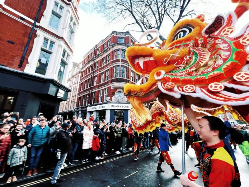 倫敦新春慶典現(xiàn)場(chǎng)。人民網(wǎng) 郭錦標(biāo)、楊浩鵬攝