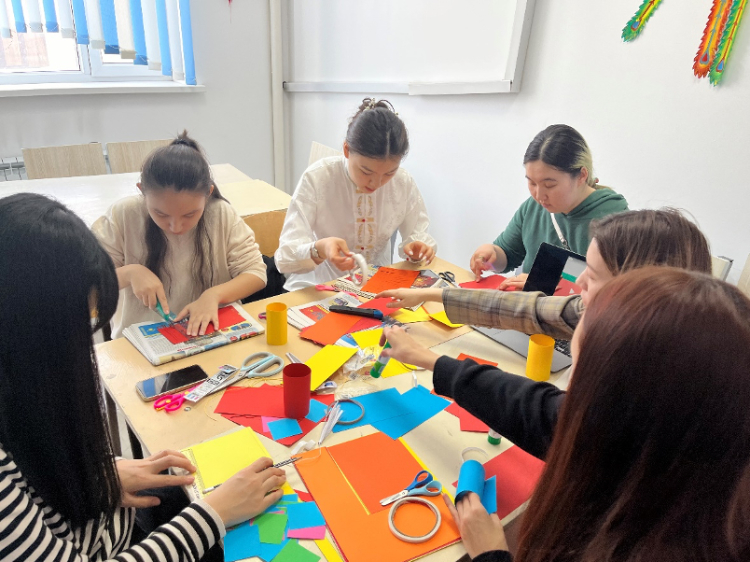 活動現(xiàn)場?？鬃訉W(xué)院供圖