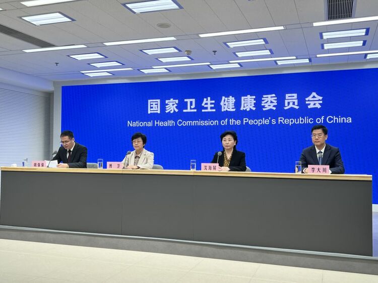 新華全媒+｜加強兒童?？?改善醫(yī)療服務——2024年醫(yī)療和婦幼健康這樣發(fā)力