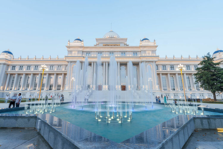 第1視點丨這兩座大樓，見證著中塔友誼