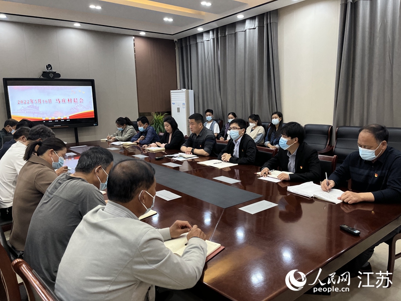 馬莊村以晨會開啟一天的工作。人民網(wǎng) 閆峰攝