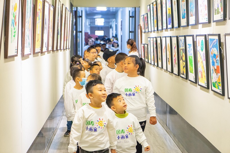 國(guó)壽小畫家創(chuàng)意作品征集活動(dòng)啟幕。單位供圖