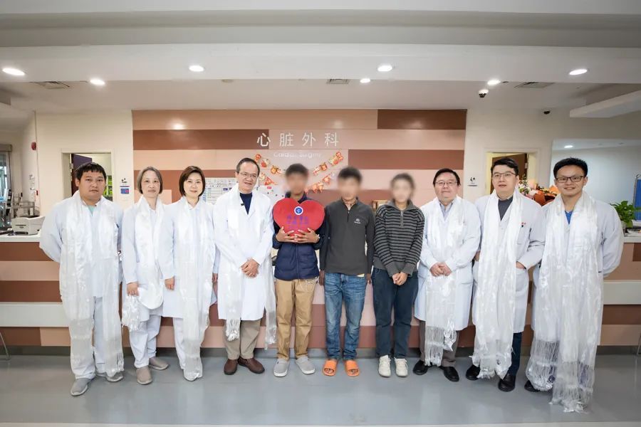 17歲少年咳嗽發(fā)熱15天，找不到感染原因！一查心臟更嚇人！上海醫(yī)生出手→