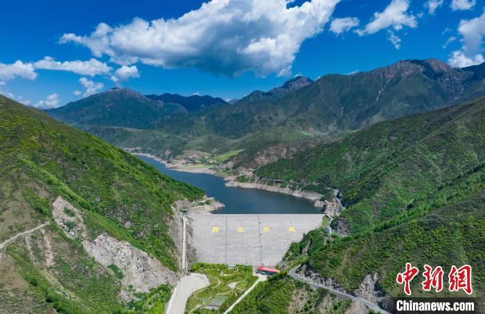 圖為引大濟(jì)湟黑泉水庫。(資料圖) 青海省水利廳 供圖