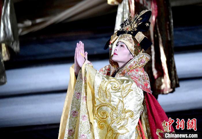 3月17日，西藏拉薩，《文成公主》大型史詩劇演出現(xiàn)場?！±盍?攝