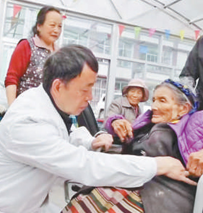 傾情助人，守護鄉(xiāng)親健康