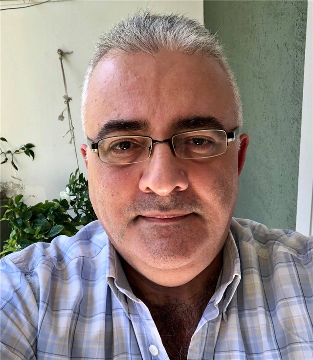 阿亞斯自拍照。受訪者供圖