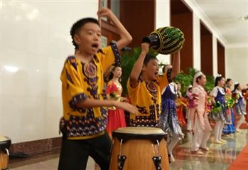 拉片看！從億點(diǎn)細(xì)節(jié)看懂中非情誼