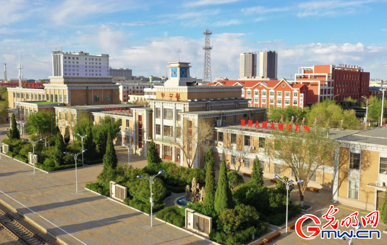 發(fā)現(xiàn)最美鐵路｜鐵龍奔騰！抒寫中歐班列草原絲路新篇章