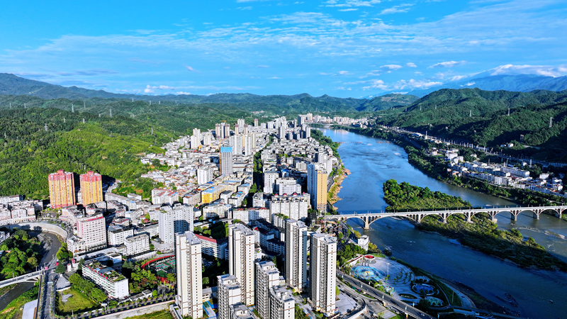 石泉縣入選全國美麗鄉(xiāng)村先行區(qū)。石泉縣委宣傳部供圖