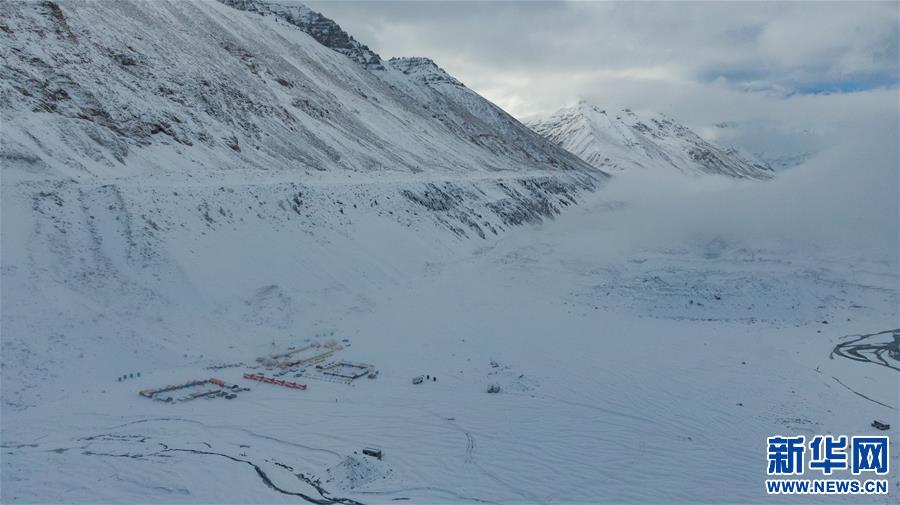 (新華視界)(5)鳥(niǎo)瞰珠峰