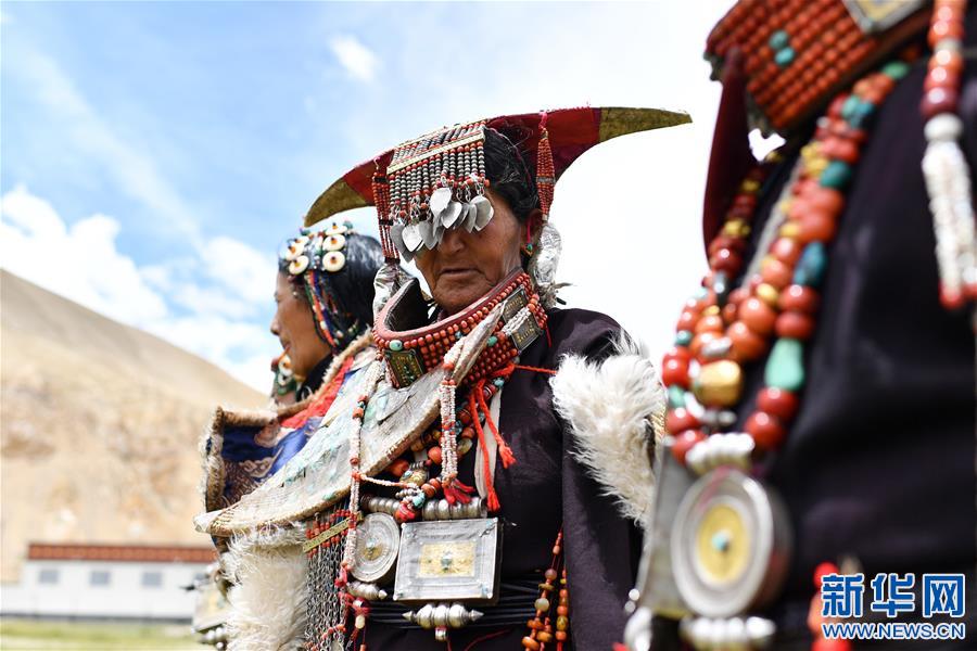 (文化)(1)精美的阿里普蘭服飾