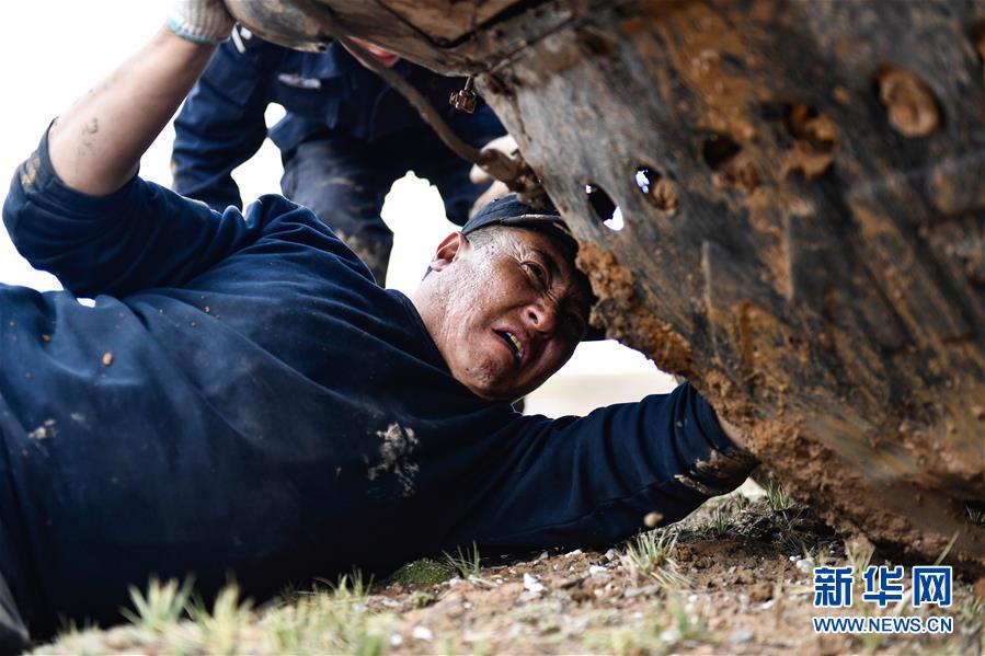 （圖文互動(dòng)）（1）記者手記：可可西里，“挪”向“藏羚羊大產(chǎn)房”的14個(gè)半小時(shí)