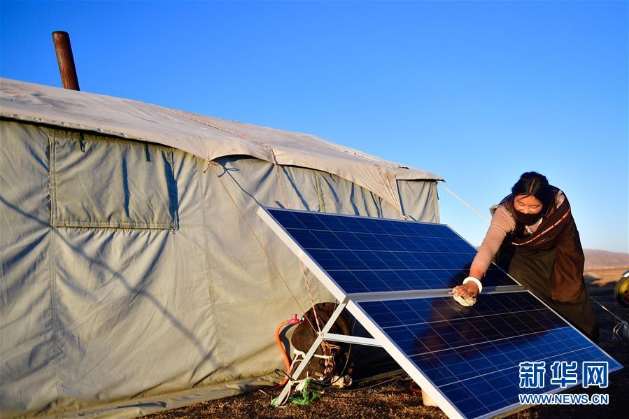 (社會)(4)青海稱多:生態(tài)畜牧業(yè)奏響牧歌