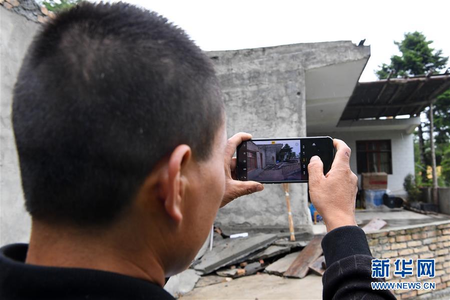 （新華全媒+）（5）千里“挪窩”，踏實(shí)開啟新生活