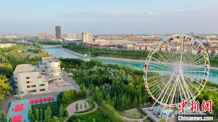 青海海西:實(shí)現(xiàn)由“沙進(jìn)人退”到“綠進(jìn)沙退”歷史性轉(zhuǎn)變