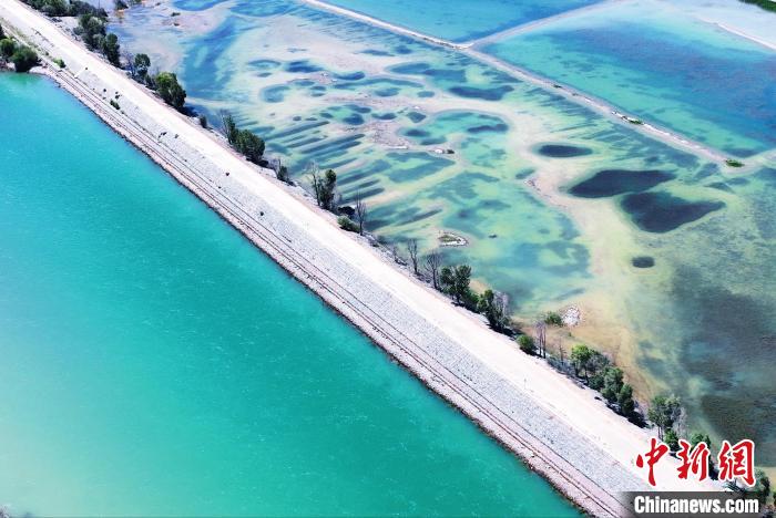 航拍貴德縣黃河?！●R銘言 攝