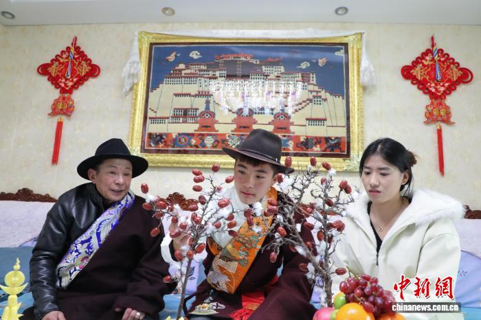 （新春見聞）青海湟源:日月山下藏鄉(xiāng)年味濃