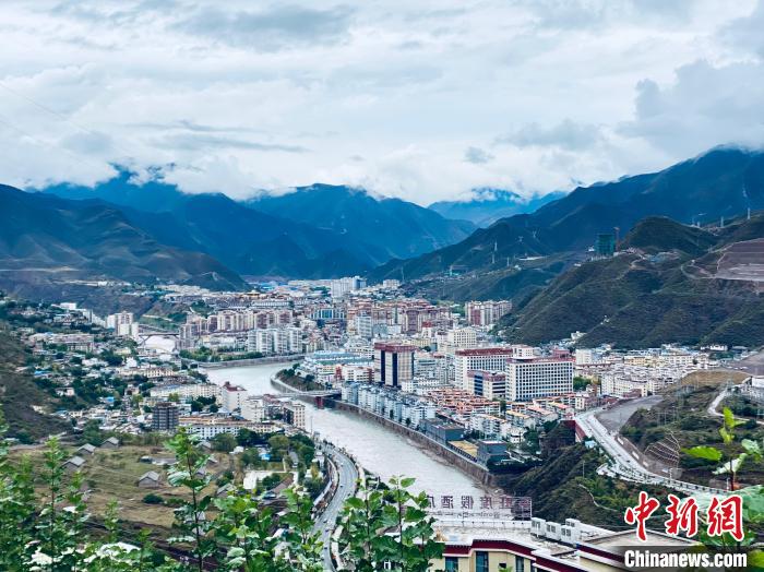 圖為“藏東明珠”昌都。　李江寧 攝