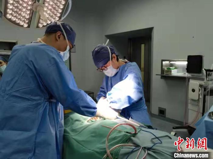 “格?；ㄖ異邸睘?61人次西藏患兒開展髖關(guān)節(jié)愛心手術(shù)