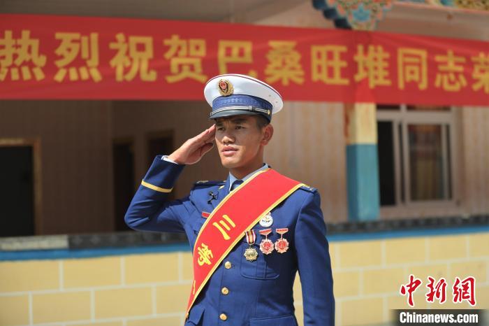 護西藏“江南”森林生態(tài)安全、提升專業(yè)技能兩位消防員獲個人三等功