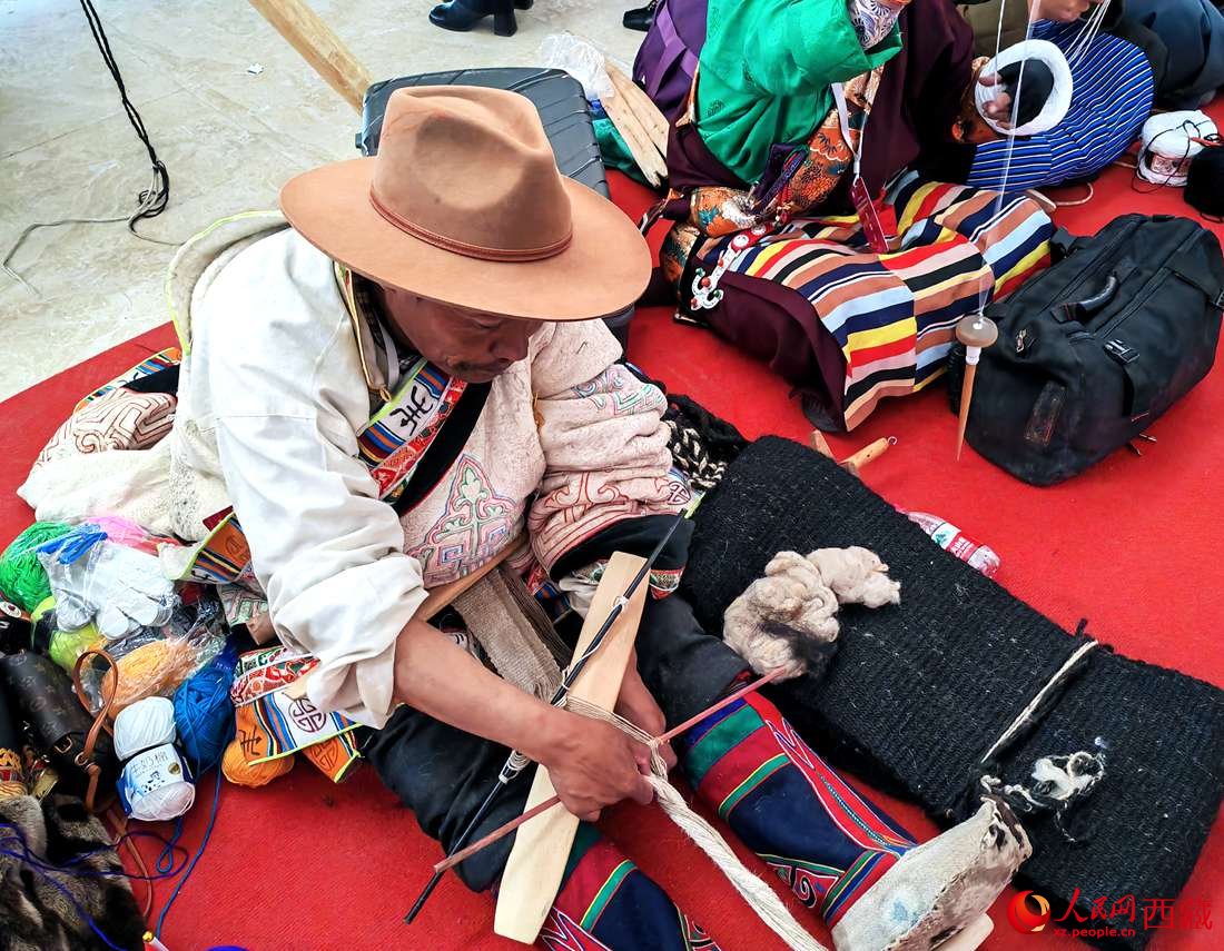 編織技能展示。人民網 李海霞攝