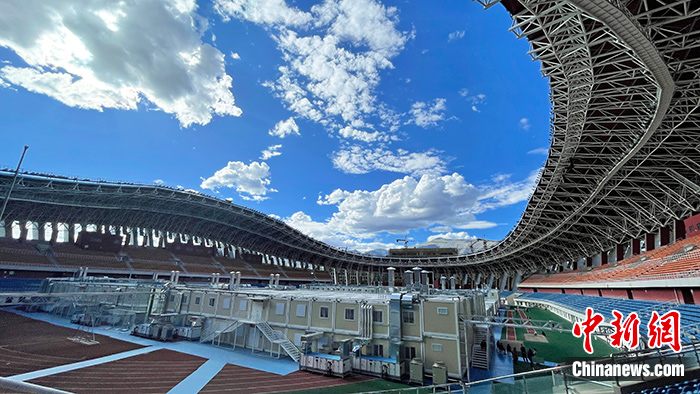 圖為8月15日，位于拉薩市柳梧新區(qū)拉薩市群眾文化體育中心內(nèi)的方艙醫(yī)院。 <a target='_blank' href='/'><p  align=