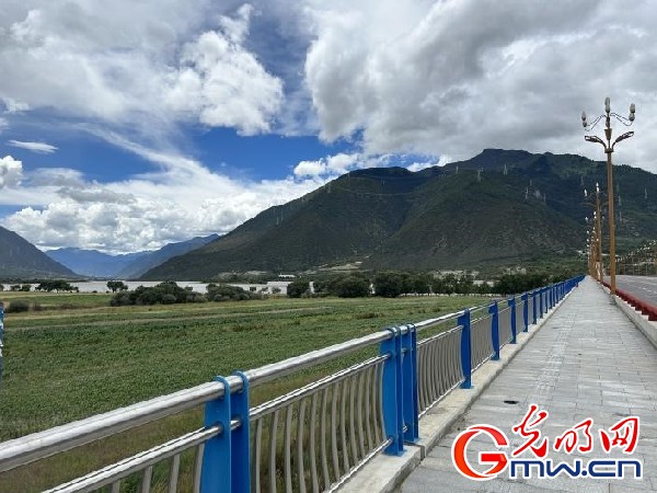 我們的家園｜林芝米林縣：河長(zhǎng)護(hù)藥洲，碧水映花谷