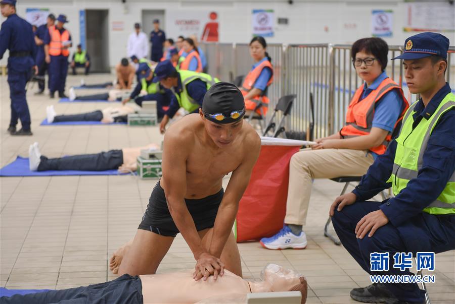(社會(huì))(6)全國(guó)森林消防隊(duì)伍“火焰藍(lán)”首屆特種救援技能比武項(xiàng)目全部結(jié)束