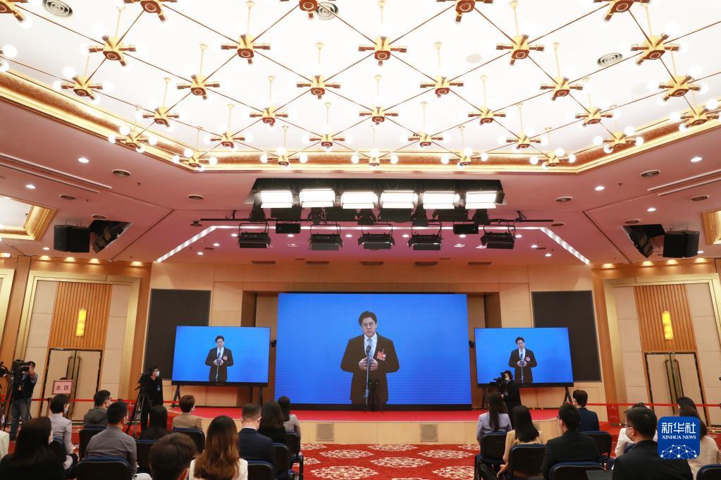 聚焦兩會“委員通道”