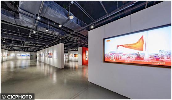 光影追隨：奮進(jìn)新時(shí)代，唱響時(shí)代主旋律