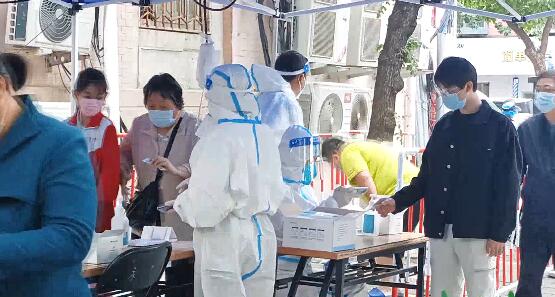 【奮斗者正青春】“高考結(jié)束后和媽媽并肩作戰(zhàn)”